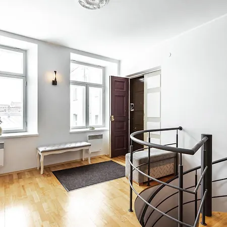 Airhome - Tower Apartment *