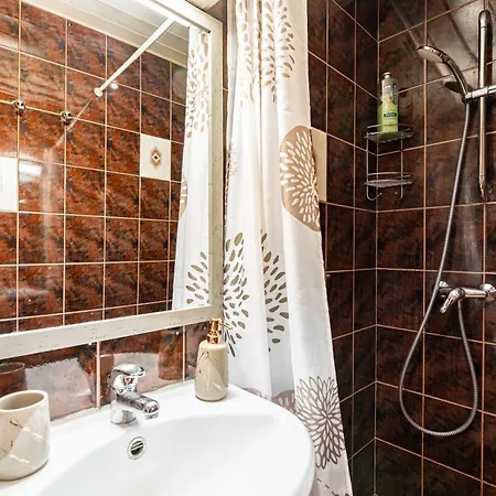 Airhome - Tower Apartman Tallinn