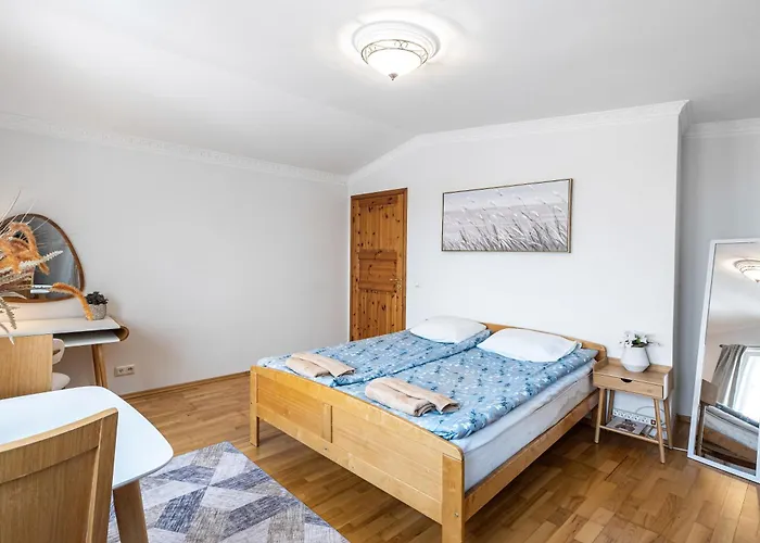 Airhome - Tower * טאלין