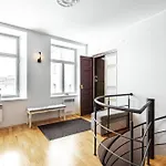 Airhome - Tower Apartment *