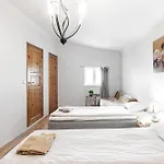 Airhome - Tower Apartment