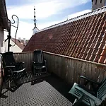 Airhome - Tower Apartment Tallinn